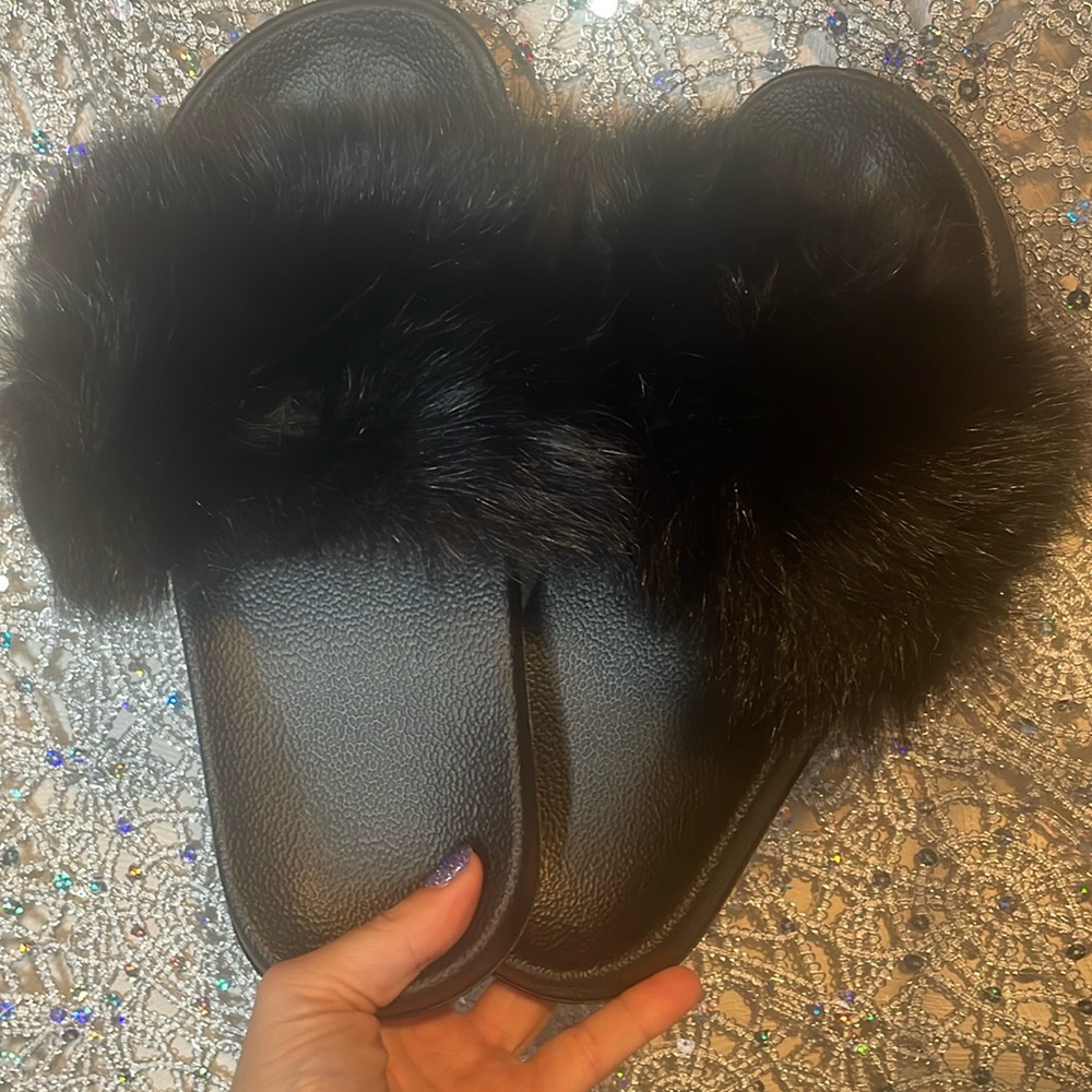 Furry slippers/ sandals